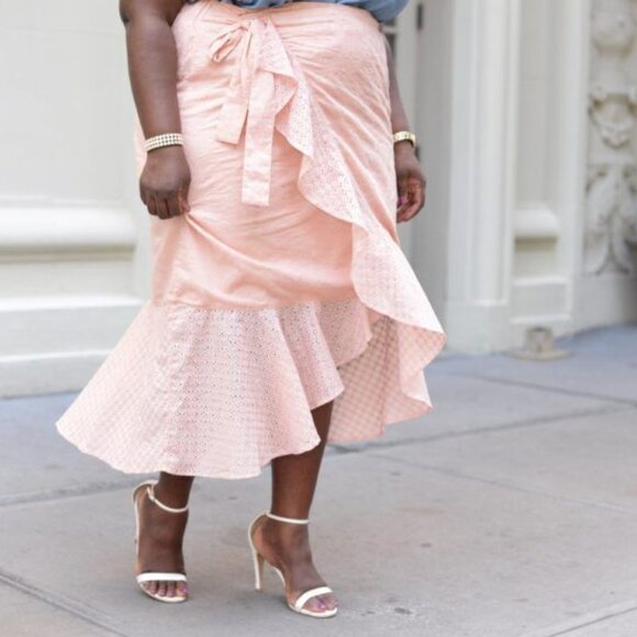 Lane Bryant Eyelet Asymmetrical Wrap Skirt - Picture 2 of 9